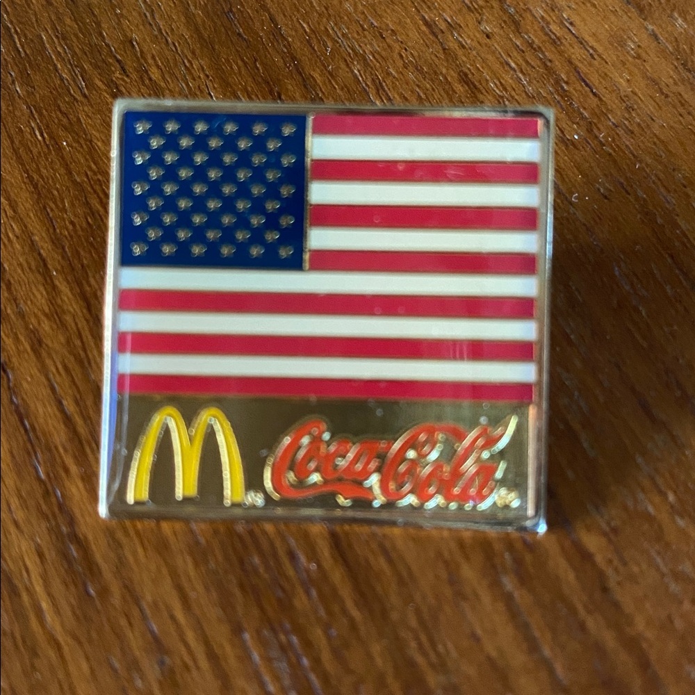 VTG McDonald’s & Coca Cola Flag Lapel Pin